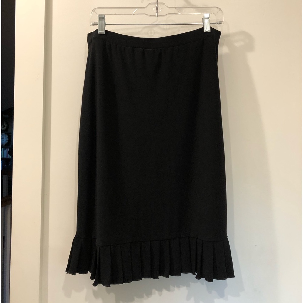 Susan Lawrence Black Pleated Hem Skirt